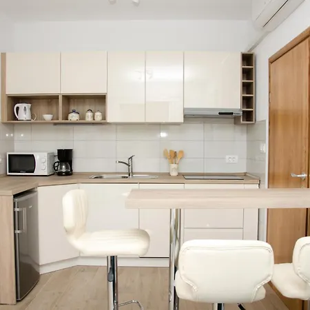 Guesthouse Ruza - Apartments Senj  Exterior photo